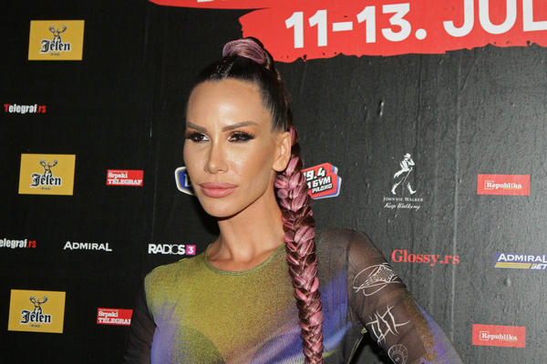 SVI U STRAHU ZBOG RIZIČNE TRUDNOĆE NIKOLIJE JOVANOVIĆ?! Vesna joj je desna ruka i uvek je sa njom, Relja ZABRINUT!