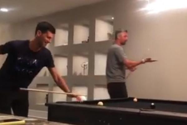 DETALJ NA KOJI MNOGI NISU OBRATILI PAŽNJU: Đoković i Ivanišević slušaju bend koji je nepoželjan u Hrvatskoj!