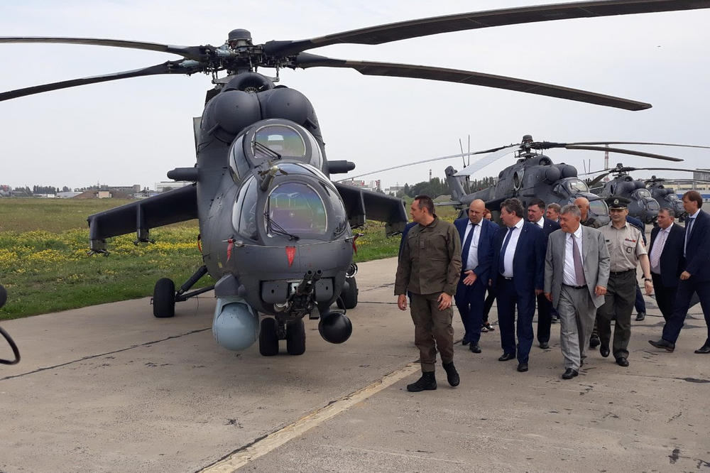 ALEKSANDAR VULIN: Ponosan sam na VUČIĆEVE LETEĆE TENKOVE!!! Imamo najbolje HELIKOPTERE NA SVETU!