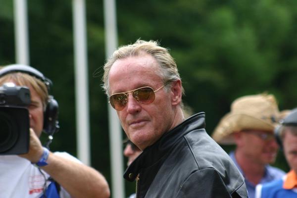 UMRLA LEGENDA HOLIVUDA: Porodica poručila PODIGNITE ČAŠU ZA NJEGA