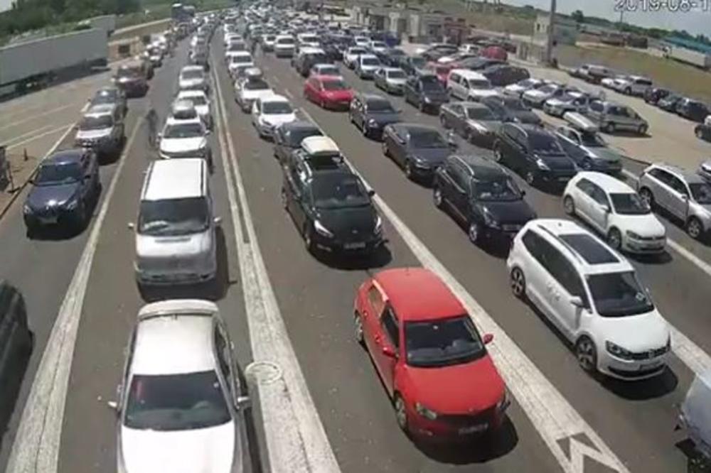 NOVA ODLUKA: Objavljeni uslovi za ulazak državljana Srbije u Crnu Goru