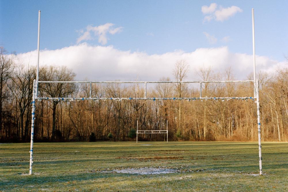 DEVOJČICA POGINULA KAD JE GOL PAO NA NJU: Stativa je udarila u slepoočnicu!