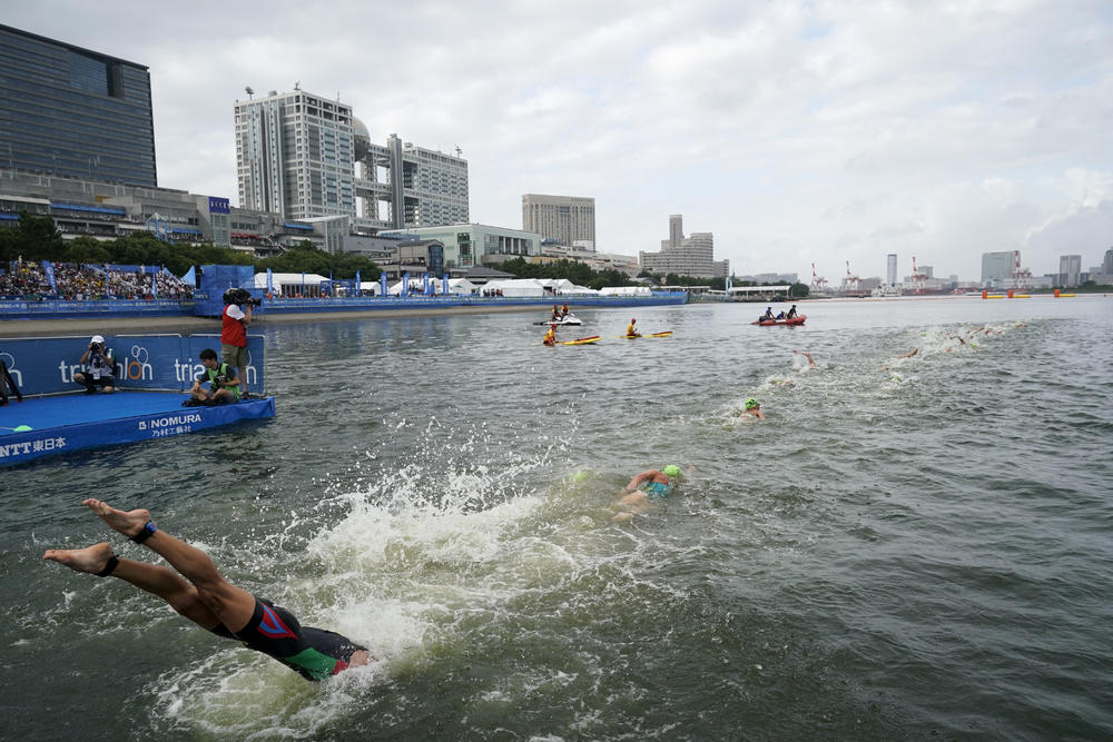 Probna triatlonska trka u četvrtak je skraćena sa 10 na pet kilometara  