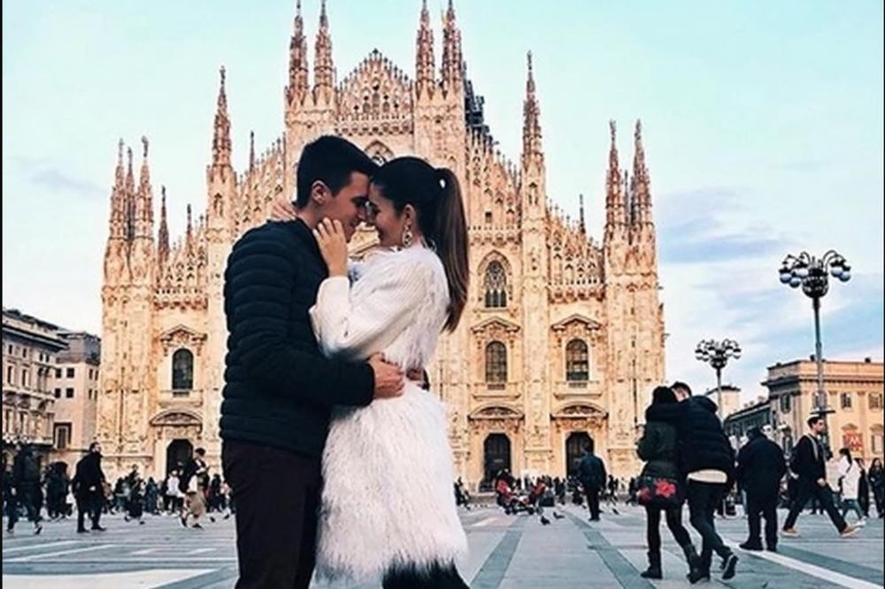 SAMO ŠTO JE RASKINULA S NJIM: Bivša devojka šalje dvosmislene ljubavne poruke Đokoviću!