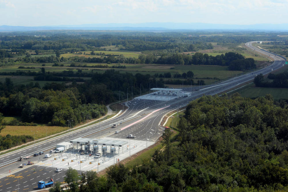 SVE NADE POLAŽU U ZAVRŠETAK DEONICE NA "MILOŠU VELIKOM" DO POŽEGE: Pakovraća će rasteretiti Preljinu!