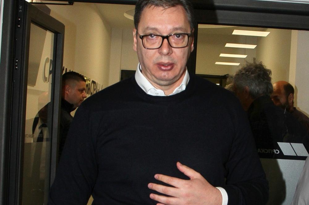 VUČIĆ SE JUTROS SASTAO SA MINISTRIMA: Tema razgovora je naša BUDUĆNOST!