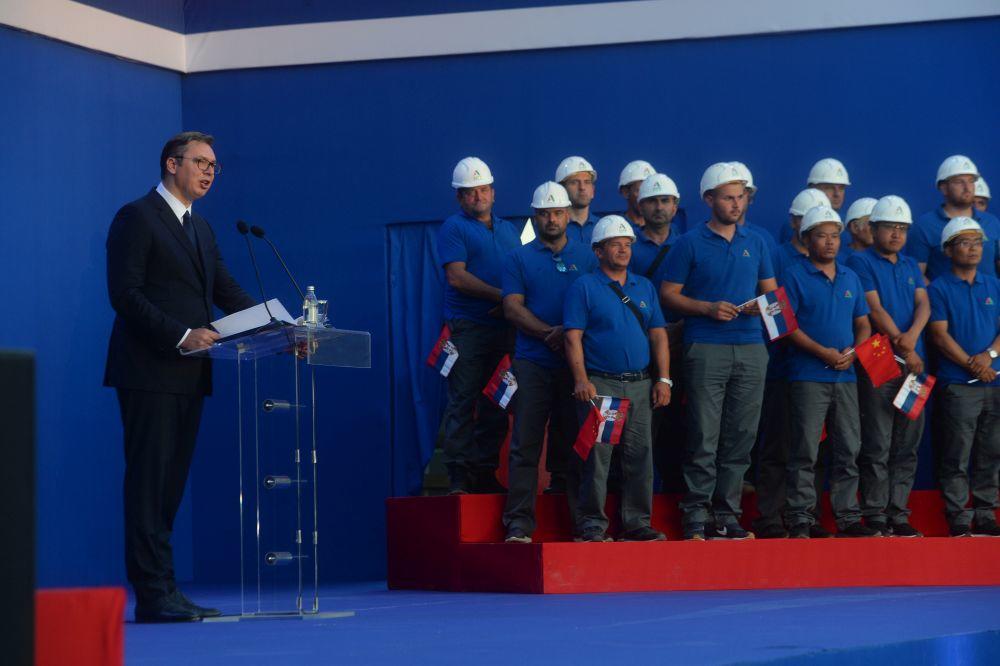 Aleksandar Vučić je najavio još milijardu evra ulaganja u 5.000 kilometara puteva