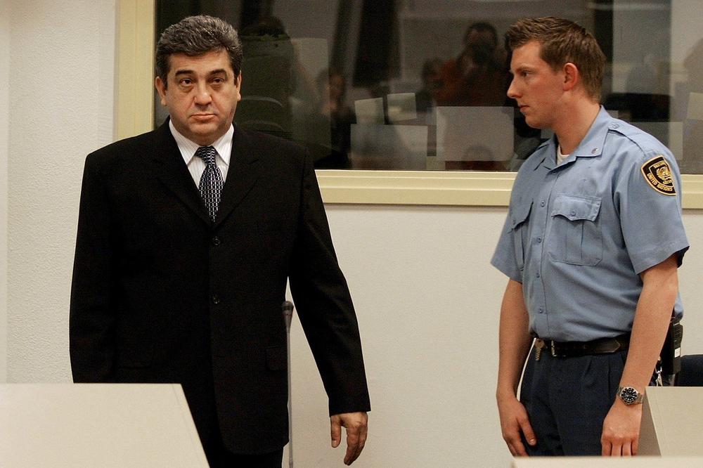 SRETEN LUKIĆ IZAŠAO NA SLOBODU! Stigao je noćas u Beograd, bio je u zatvoru u Sheveningenu više od 15 godina