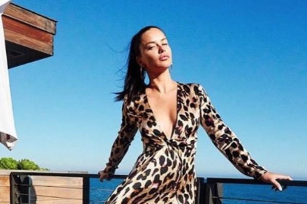 ADRIANA LIMA UJEDINILA JUGOSLOVENE! Iz doma super modela se čuje ova SRPSKA PESMA, svi su oduševljeni!