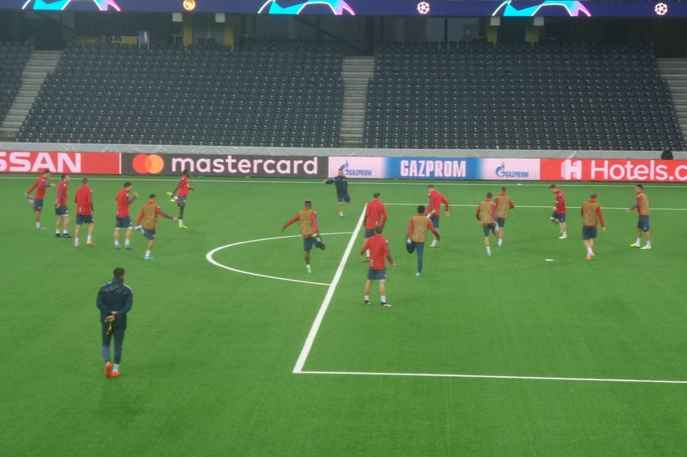 ZVEZDA ODRADILA POSLEDNJI TRENING PRED JANG BOJSE: Pogledajte gde će biti smeštene Delije na stadionu u Bernu!