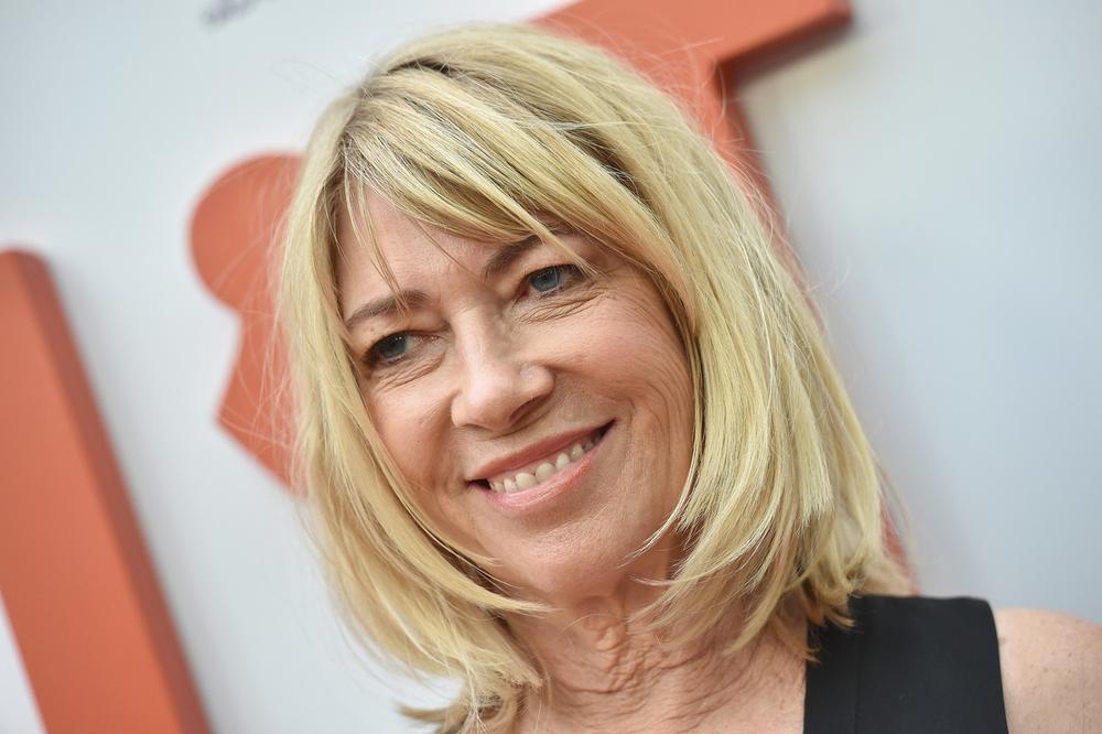 LEGENDARNA KIM GORDON OBJAVILA NOVU PESMU SA SVOG PRVOG SOLO ALBUMA: Dotakla se jednog fenomena savremenog sveta!