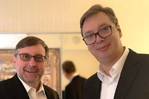 VUČIĆ I TRAMPOV SPECIJALAC OČI U OČI - TEMA KOSOVO! Predsednik Srbije imao je DUG i važan sastanak u Njujorku