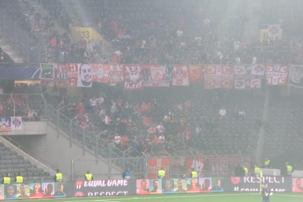 DELIJE ODMAH USIJALE ATMOSFERU: Uprkos pokušajima Švajcaraca, Zvezda je domaćin u Bernu - pogledajte samo ove scene