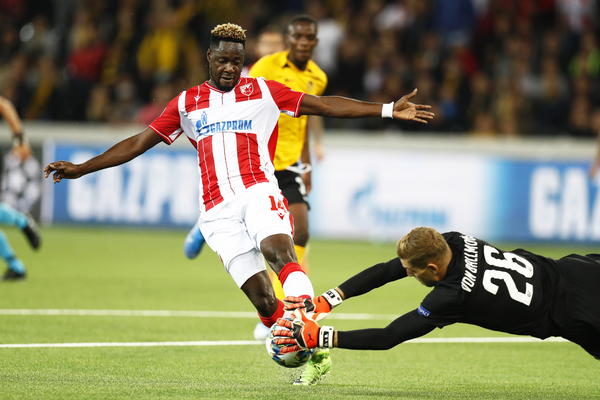 BOAĆI OTIŠAO U GANU: Odmah je osvanula njegova fotografija iz policijske stanice!