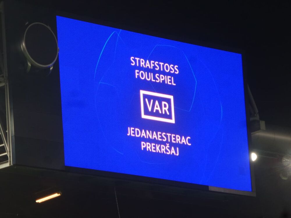 VAR  