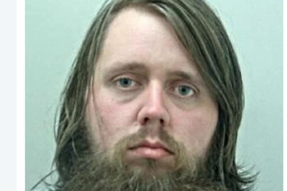 UŠUNJAO SE U STARAČKI DOM I POKUŠAO DA ZADAVI SVOG OCA! Kada čujete njegov MOTIV, sve će vam biti jasno