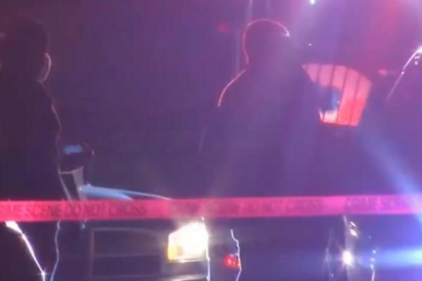 PUCNJAVA ISPRED DŽAMIJE U FRANCUSKOJ, IMA POVREĐENIH! Policija reagovala, haos na ulicama!