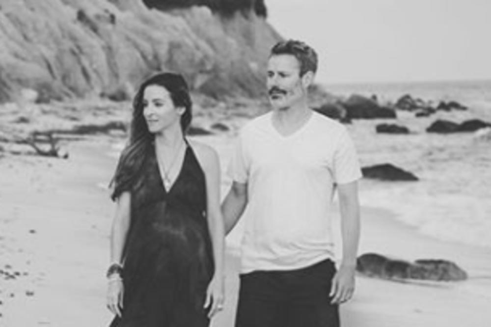 TRUDNICA SNIMALA STOMAK, A ONDA SE DOGODILO NEŠTO ČUDESNO! Ovo je oduševilo svet (VIDEO)