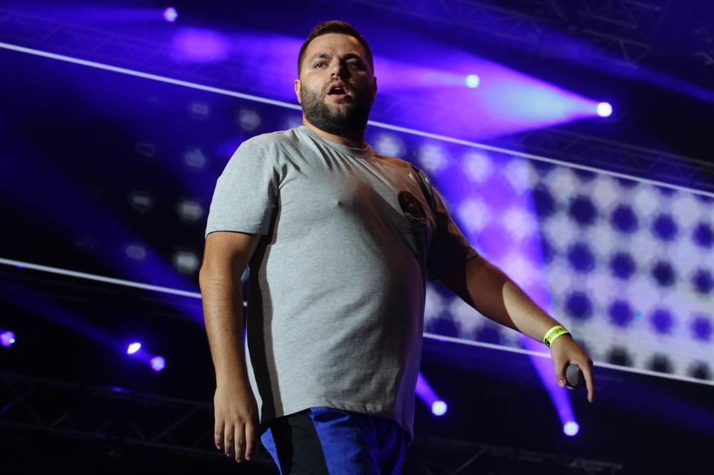 Oglasio se autor pesme "Prvi sneg": Ogorčen na Cobija, poručio mu samo jedno - Srbi na nogama zbog poteza