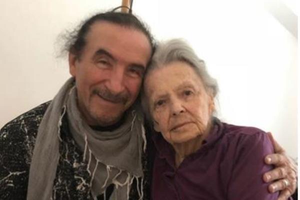 ČUVENA SELMA IZ PESME BIJELOG DUGMETA NAPUNILA 90 GODINA! Bebek je ODMAH POSETIO, a ovo je jako DIRLJIV SUSRET