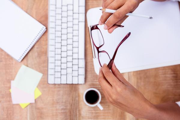 SVAKE NAOČARE NA RAMU IMAJU NIZ BROJEVA: Malo ko zna šta oni znače, a jako je korisno!