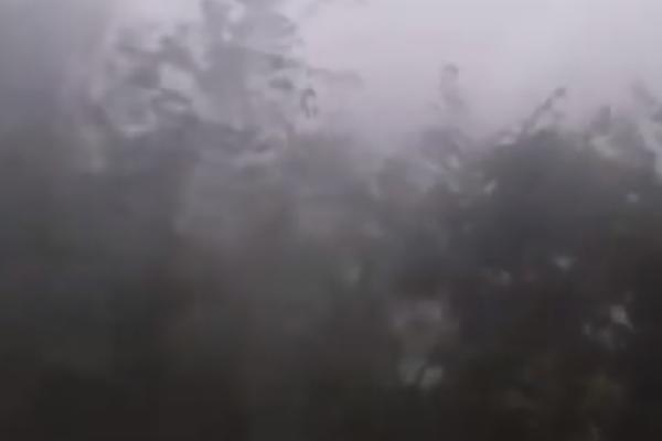 STRAŠNO NEVREME SE SRUČILO NA NOVI PAZAR! Grad je lomio sve pred sobom, ali je OLUJA izazvala i nešto mnogo GORE