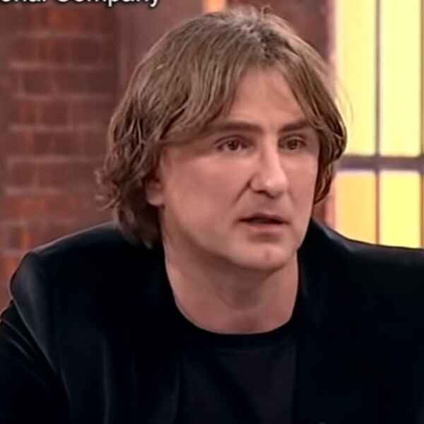 AKO SE ISPOSTAVI DA SU 2 PROSTITUTKE USPELE DA ZARAZE 12 OSOBA KORONA VIRUSOM U SRBIJI... Mitrović o gorućoj temi