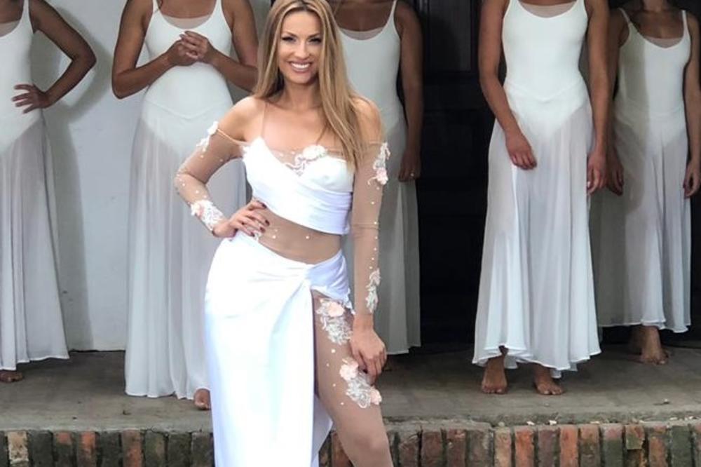 RADA MANOJLOVIĆ ZA ESPRESO: Zašto se meni ne veruje? Zašto se misli da su mi momci paravan, šta to MENI FALI?