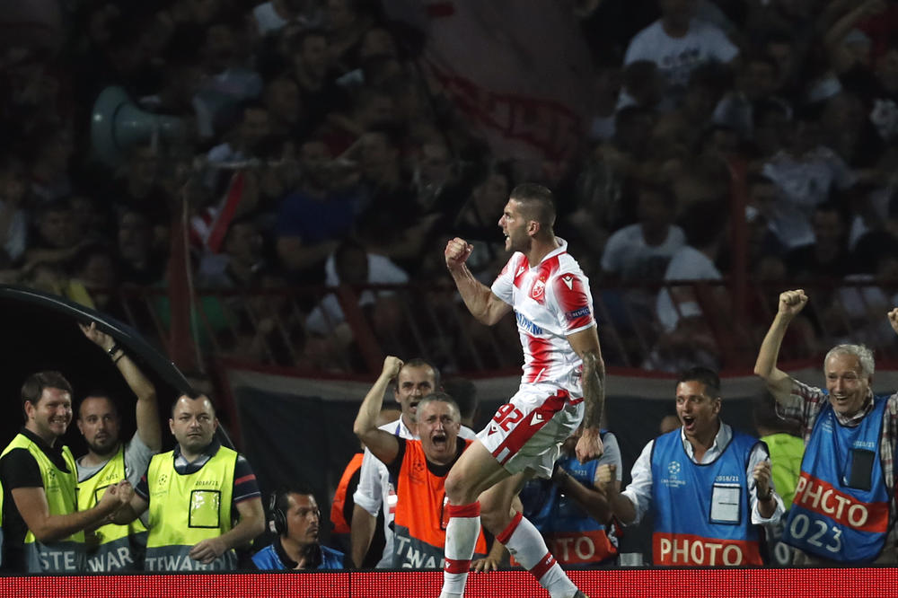 ZVEZDIN JUNAK IZ GAJDOBRE JE VEĆ ŠAMPION: Vukanović ovo radi kada ne buši protivničke mreže!