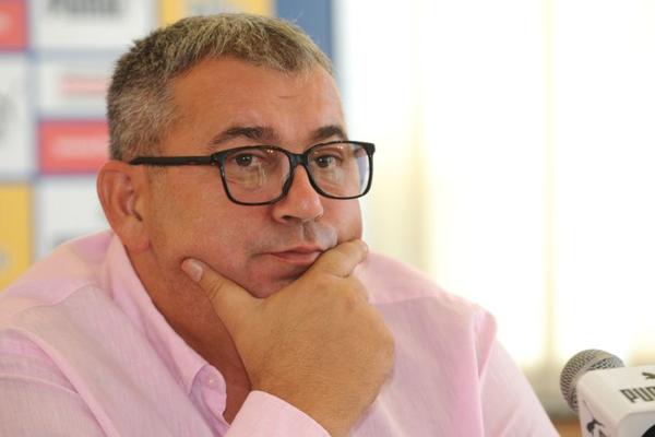 SRBIJA DOBIJA NOVOG SELEKTORA: Neško je bivši - dobro poznato ime ga menja!