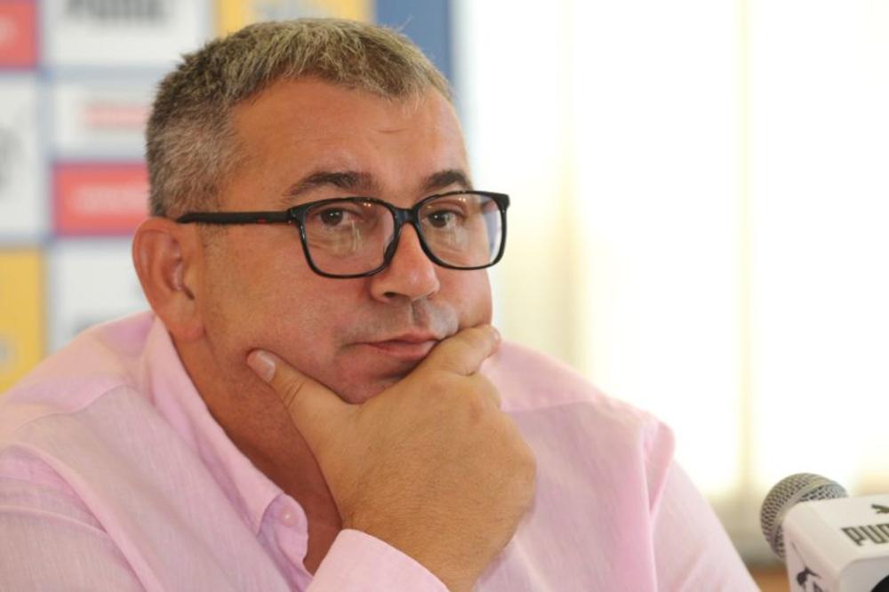 SRBIJA DOBIJA NOVOG SELEKTORA: Neško je bivši - dobro poznato ime ga menja!