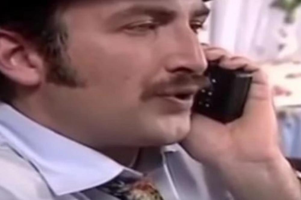 SRBIJA GA JE OBOŽAVALA U PORODIČNOM BLAGU: Evo KAKO DANAS IZGLEDA i čime se bavi čuveni Tika Špic (FOTO)