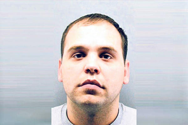 PAO MALI UGAR: Policija mu pronašla heroin! KRIO GA JE NA MESTU NA KOJEM NIKOM NE BI PALO NAPAMET DA GA TRAŽI!