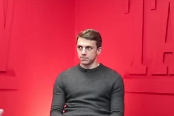 BIVŠI IGRAČ LIVERPULA NASTAVLJA DA SE BLAMIRA: Zvezda ga uništila na Tviteru, a onda se pokopao još dublje!