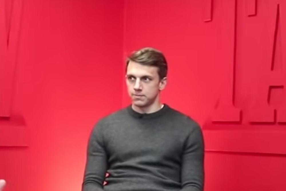 BIVŠI IGRAČ LIVERPULA NASTAVLJA DA SE BLAMIRA: Zvezda ga uništila na Tviteru, a onda se pokopao još dublje!