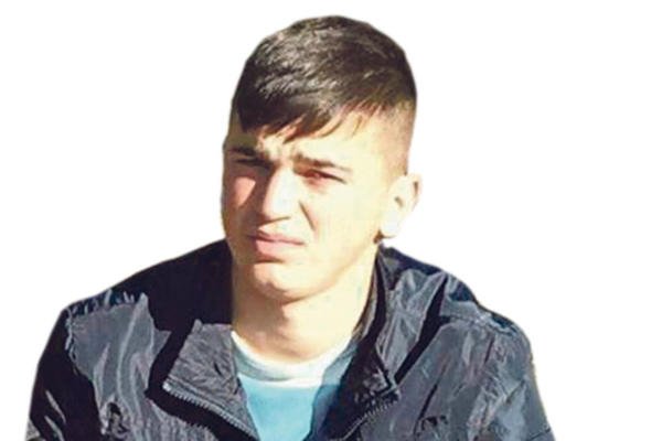 POLICAJAC JE UPUCAO OVOG MLADIĆA U GLAVU: Dve godine od ubistva NE ROBIJA, pogledajte KAKO SE BRANI!