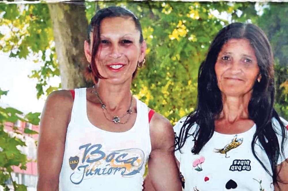 VIOLETA JE ZVALA MAJKU DA JE OD POMAHNITALOG MUŽA! Posle par minuta BILA JE MRTVA! Motiv njenog muža je JEZIV