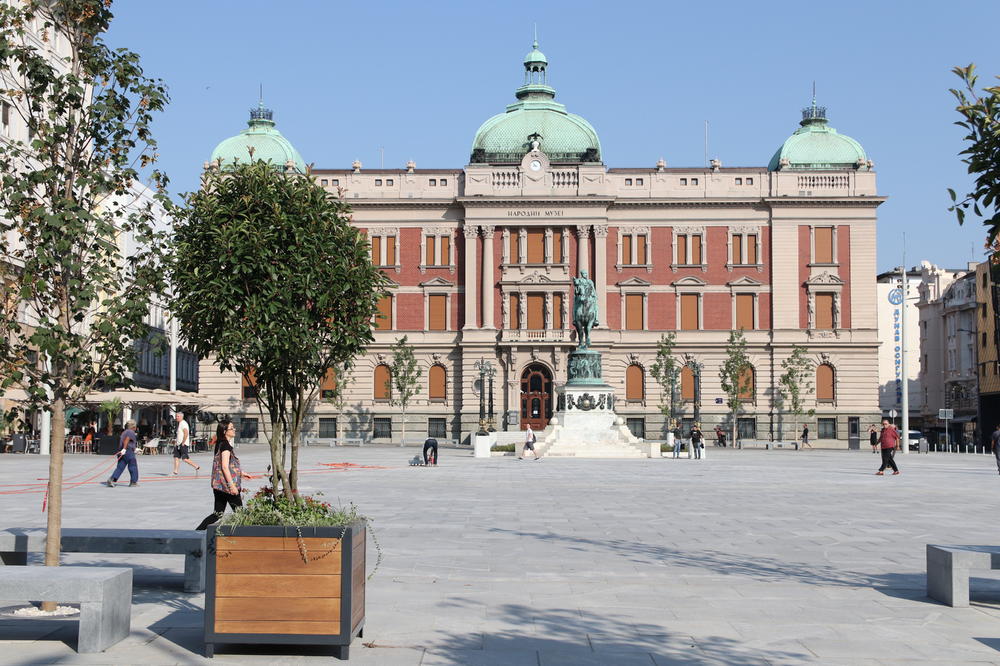 ZAMALO TUŽAN EPILOG: Pokušali da opljačkaju NEMOĆNOG DEKU, a u pomoć pritekle niko drugi, no DVE DEVOJKE!