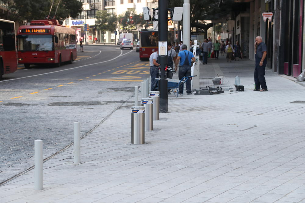 DANAS U 18 SATI TRG REPUBLIKE PONOVO PROHODAN ZA SAOBRAĆAJ: Vesić otkrio i jednu ZANIMLJIVU BROJKU!
