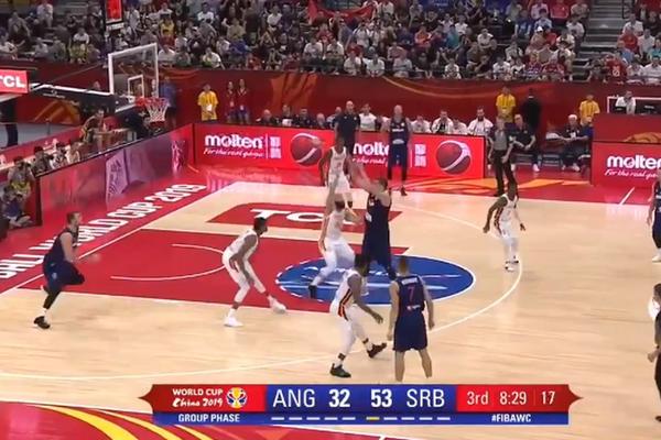 SRBI, PA TO JE KAO DA STE UKUCALI ŠIFRU U IGRICI: FIBA I NBA odlepile zbog akcije Jokića i Milutinova!