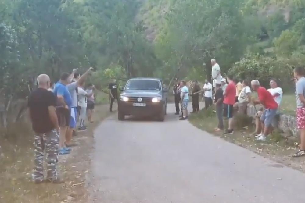 MAJKE TI GA NA*IJEM! Sukob meštana sela Topli Do i Investitora! ON IZLETEO DA IH BIJE, ONI GA PSOVALI KAO LUDI