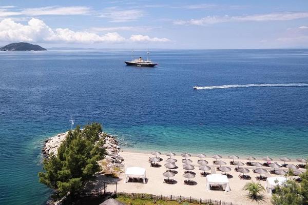 SRBIN UHAPŠEN NA ATLANTIKU SA TONOM KOKAINA NA JEDRILICI! Vrednost robe je preko 100 MILIONA EVRA!