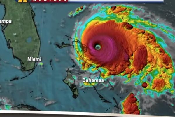 VETAR JE VEĆ DOSTIGAO LUDAČKU BRZINU! Uragan DORIJAN prešao u kategoriju 5, Americi preti nova KATASTROFA!