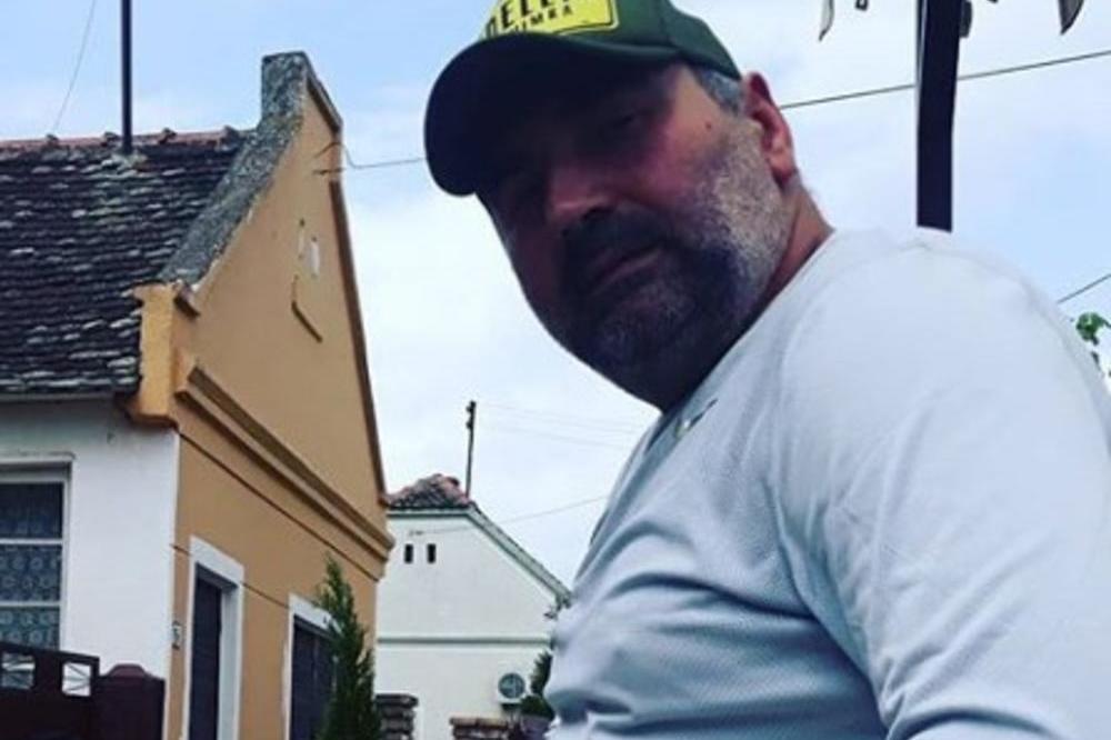 NI L OD LUKSUZA: Zavirite u DOM Mikija Đuričića u kome bivši zadrugar izdržava kaznu KUĆNOG ZATVORA (VIDEO)