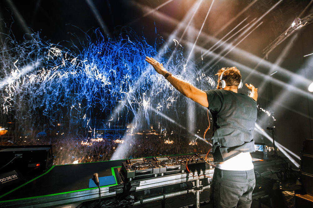 Istorijski nastup Davida Guette sinoć označio početak nove ere za Sea Dance Festival!