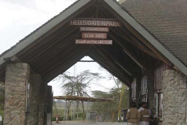 PRIZNAO DROGIRANJE I UBISTVO VIŠE OD DESETORICE DEČAKA, PA POBEGAO IZ ZATVORA! Masakr u Keniji potresa svet