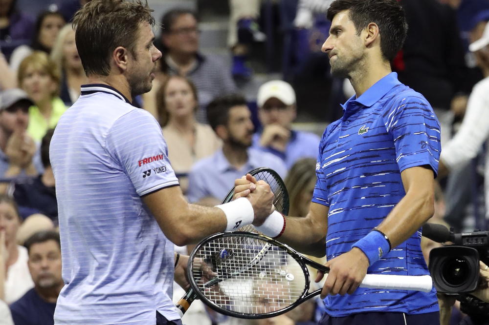 POLUDEO I KRENUO DA DIVLJA NA KONFERENCIJI: Ovde niko ne ceni moj uspeh, a vi me pitate šta mi nedostaje?!