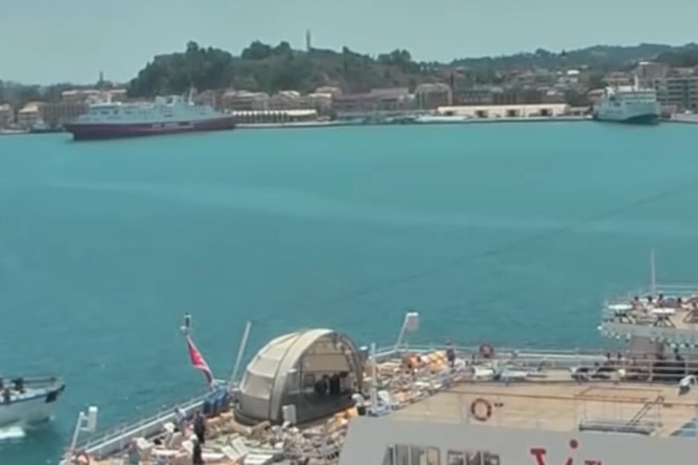 SRPKINJA PRVI ZARAŽENI KORONOM NA KRFU: Srpski turisti izazivaju paniku po grčkim letovalištima!