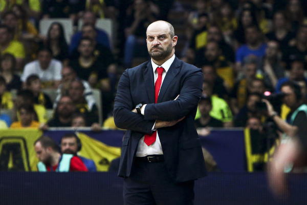 ZVEZDAN ODUŠEVLJEN SMAILAGIĆEM: Neverovatna energija stvarno, igra, da uživamo svi i sa ove i sa one strane terena!