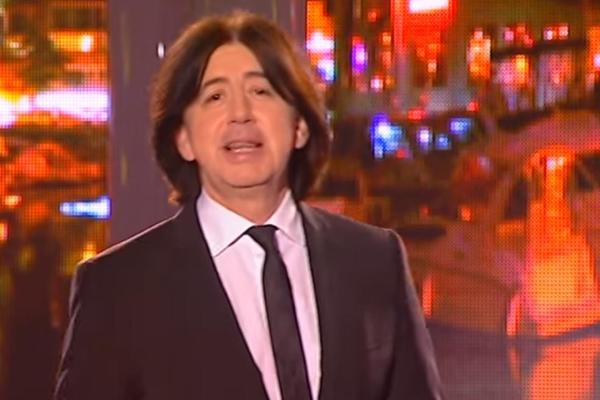 JAŠAR ZBOG POKOJNOG BRATA NE PRIČA S KOLEGAMA! Otac i majka su im umrli od tuge, on se jedva izvukao!